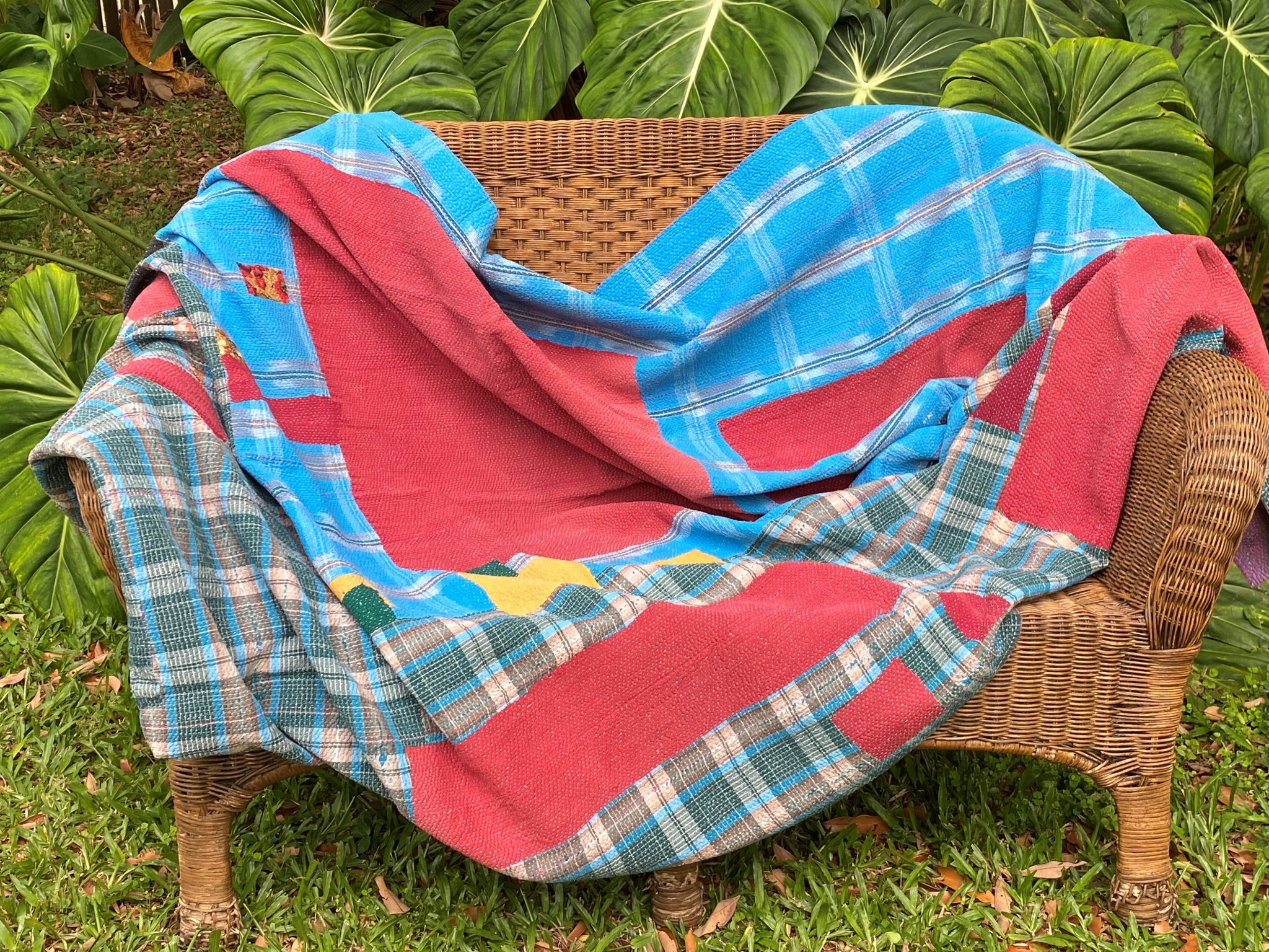 Vintage Throw Blanket No10 - Front