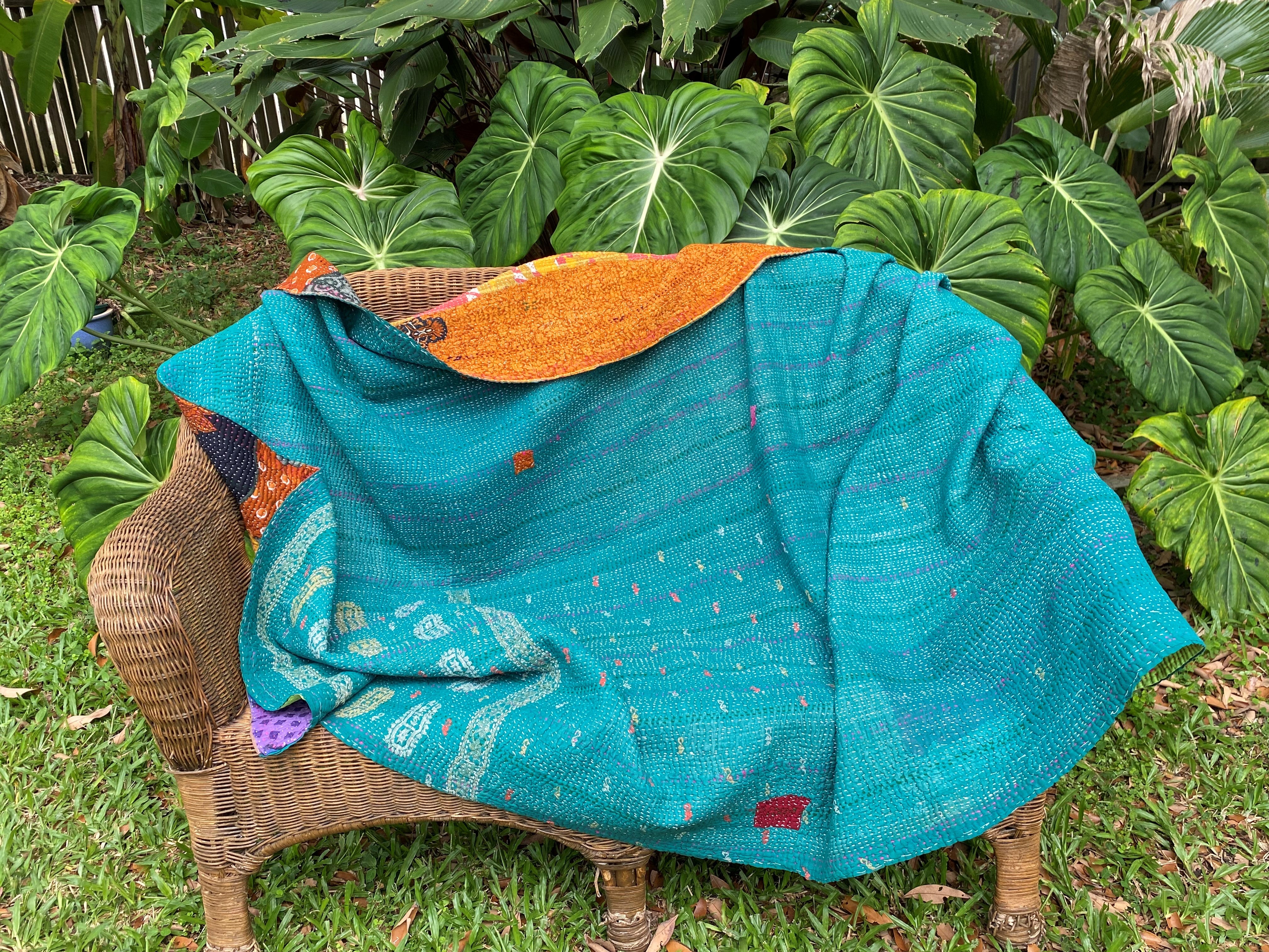 Vintage Throw Blanket No16 - Reverse