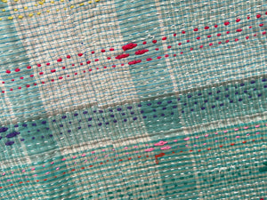 Vintage Throw Blanket No5 - close-up